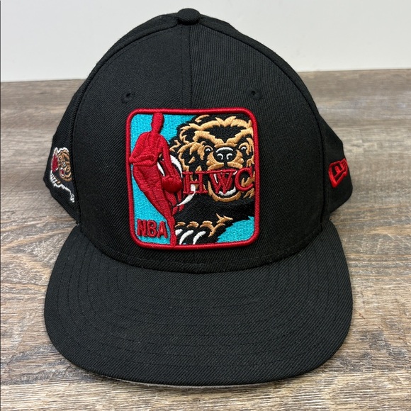 New Era NBA Hardwood Classics Vancouver Grizzlies Fitted Cap Black - Picture 1 of 6